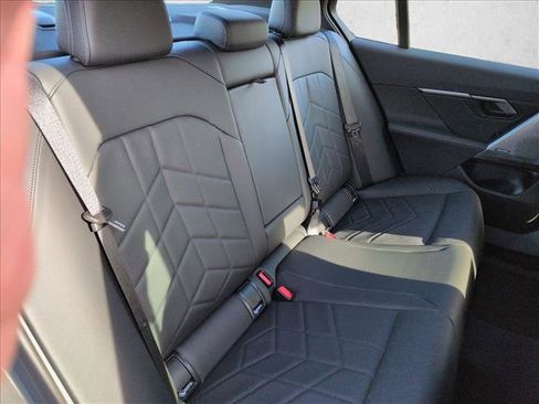 Used 2025 BMW i5 eDrive40i w/ Premium Package image 21