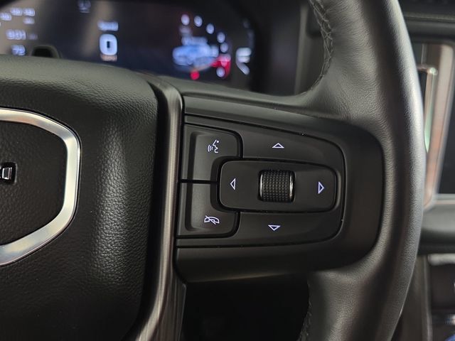 Used 2024 GMC Yukon Denali Ultimate AWD/4WD image 15