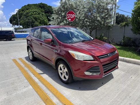 Used 2016 Ford Escape SE AWD/4WD image 3