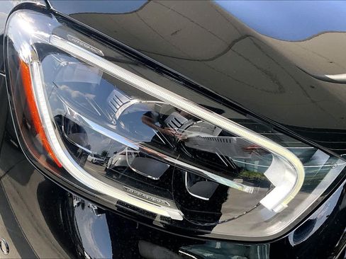 Used 2022 Mercedes-Benz GLC 300 image 24