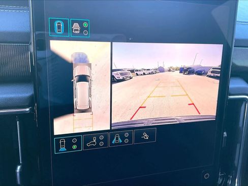 Certified 2025 GMC Yukon Elevation w/ Technology Package image 25