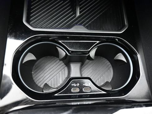 Used 2026 BMW 530i RWD image 30