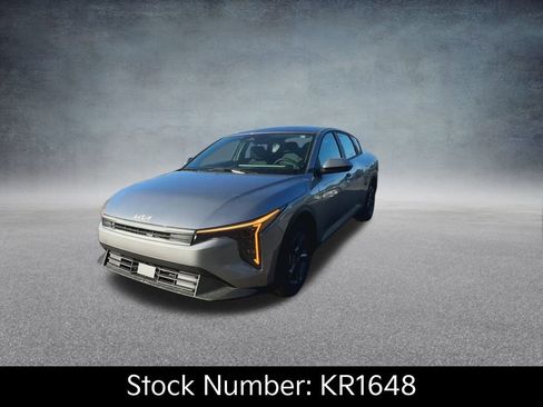 New 2025 Kia K4 LXS image 6