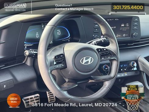 Used 2025 Hyundai Elantra Sport image 9