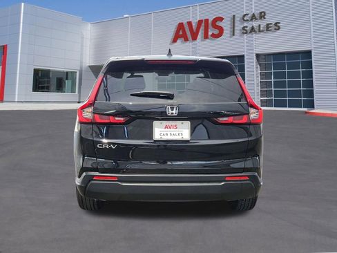 Used 2025 Honda CR-V LX image 5