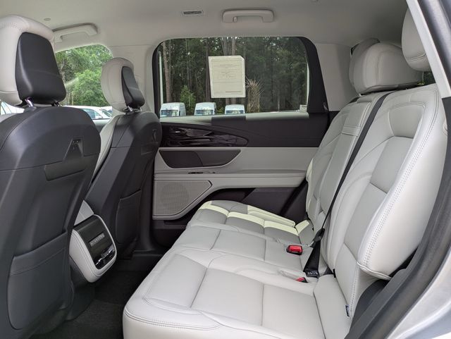 New 2026 Lincoln Nautilus Premier AWD/4WD image 14