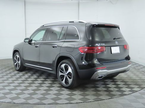 Certified 2025 Mercedes-Benz GLB 250 image 7