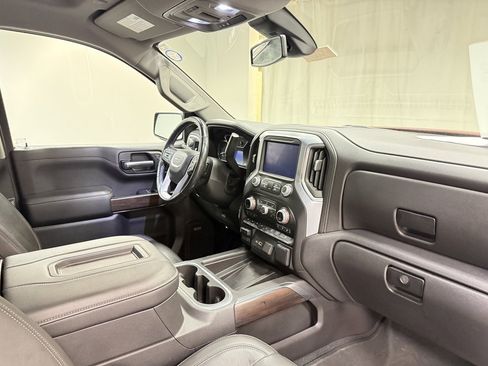Used 2019 GMC Sierra 1500 SLT w/ SLT Premium Plus Package image 16