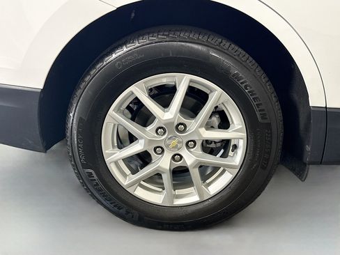 Used 2023 Chevrolet Equinox LT FWD image 33