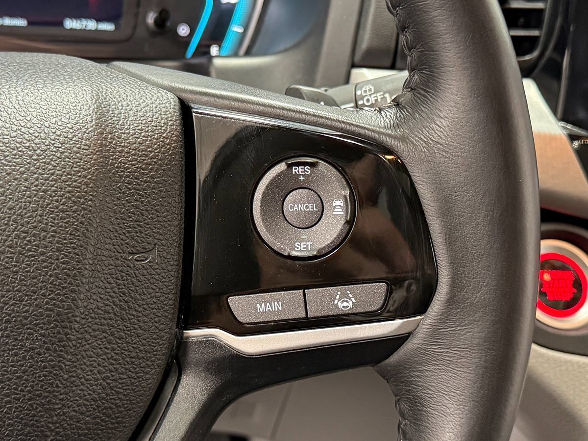 Used 2018 Honda Odyssey EX-L image 18