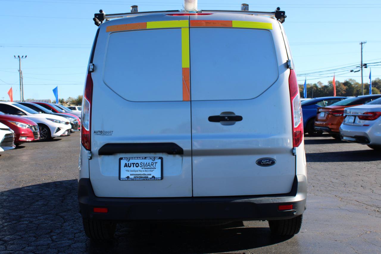 Used 2021 Ford Transit Connect XLT FWD image 5