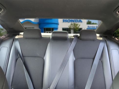 Used 2022 Honda Civic Sport image 29