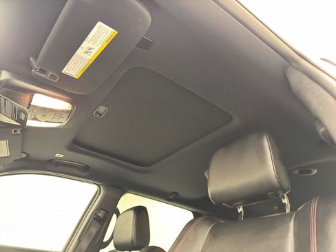 Used 2025 Dodge Durango R/T AWD/4WD image 19