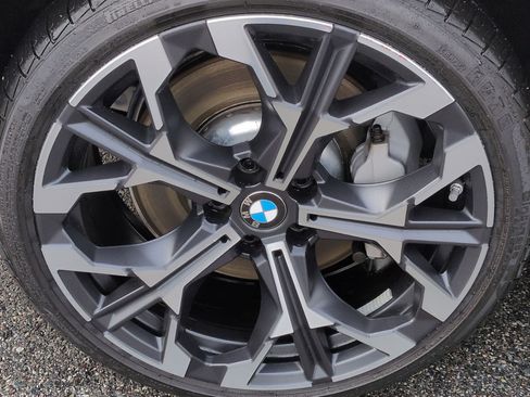 Used 2025 BMW 330i 330i w/ M Sport Package image 13