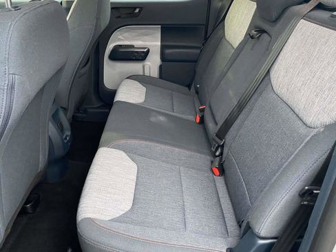 Used 2023 Ford Maverick XLT image 10