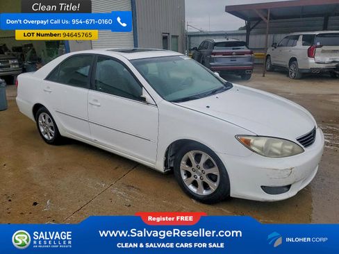 Used 2005 Toyota Camry V6 image 5