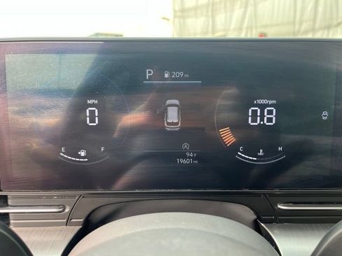 Used 2024 Hyundai Kona SE FWD image 20