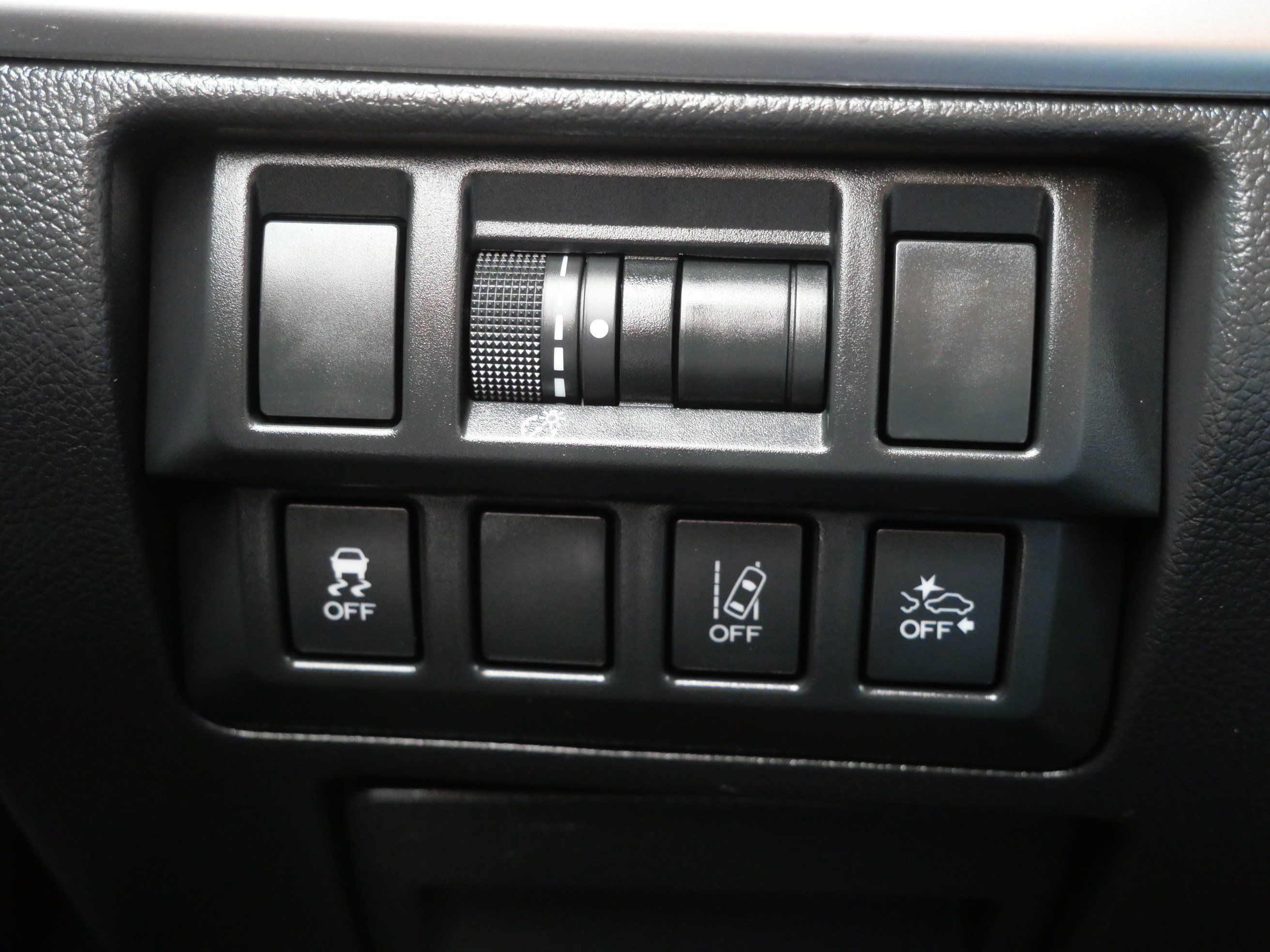 Used 2019 Subaru Outback 2.5i AWD/4WD image 26