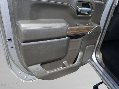 Used 2021 Chevrolet Silverado 1500 RST w/ Max Trailering Package image 27