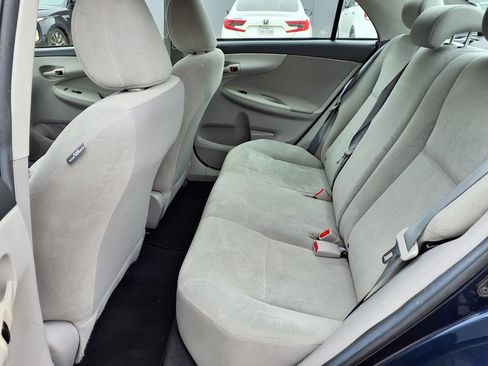 Used 2013 Toyota Corolla L FWD image 11