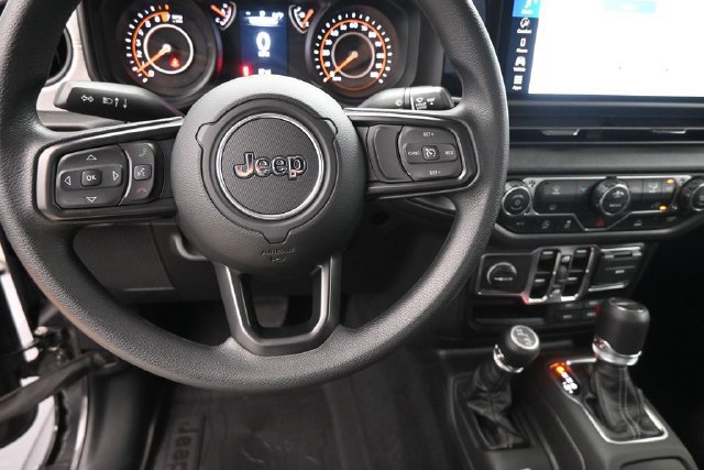 New 2026 Jeep Gladiator Sport AWD/4WD image 29