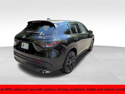 Used 2024 Honda HR-V Sport image 7