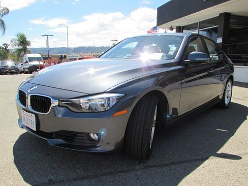 Used 2015 BMW 328i Sedan RWD image 3