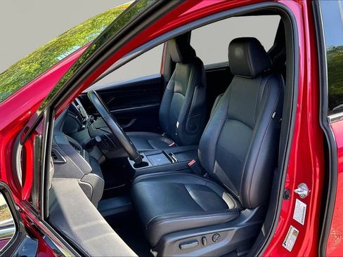 Used 2025 Honda Odyssey Sport-L image 17