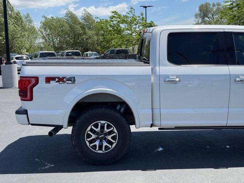 Used 2016 Ford F150 Platinum w/ Equipment Group 701A Luxury AWD/4WD image 9