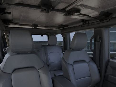 New 2025 Ford Bronco Outer Banks image 12