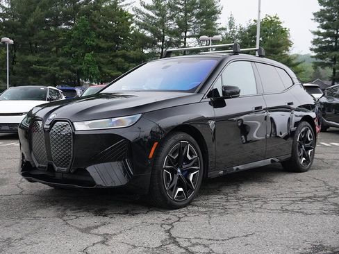 Used 2024 BMW iX xDrive50 w/ Premium Package image 13