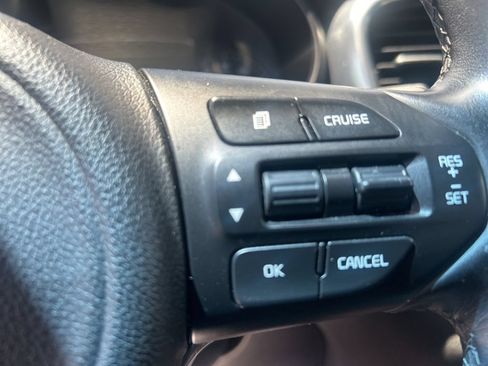 Used 2017 Kia Sorento EX AWD/4WD image 27