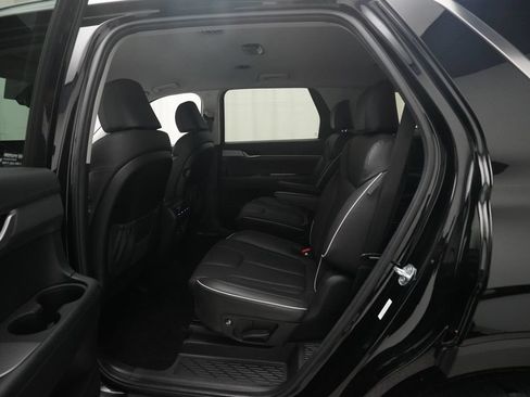Used 2025 Hyundai Palisade SEL AWD/4WD image 16