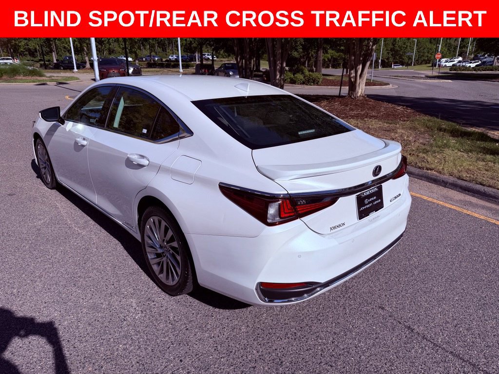 Used 2019 Lexus ES 300h Ultra Luxury FWD image 5