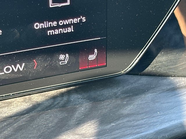 Certified 2025 Audi Q5 Premium Plus w/ Premium Plus AWD/4WD image 30