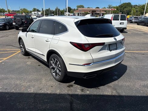Used 2022 Acura MDX SH-AWD w/ Technology Package image 5