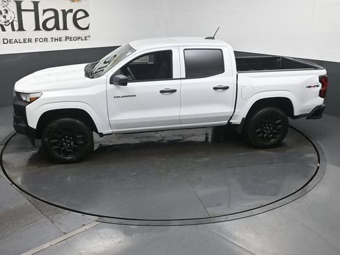 New 2026 Chevrolet Colorado W/T w/ WT Custom Package AWD/4WD image 36