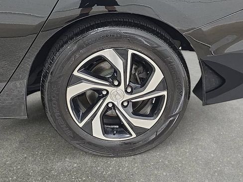 Used 2017 Honda Accord LX image 32