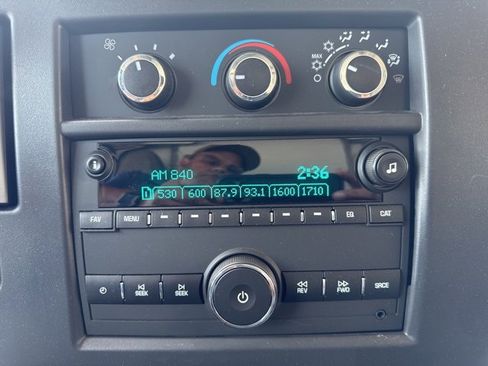 New 2025 Chevrolet Express 3500 w/ Power Convenience Package image 13