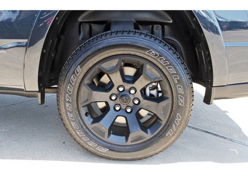 Used 2026 RAM 1500 Lone Star RWD image 31