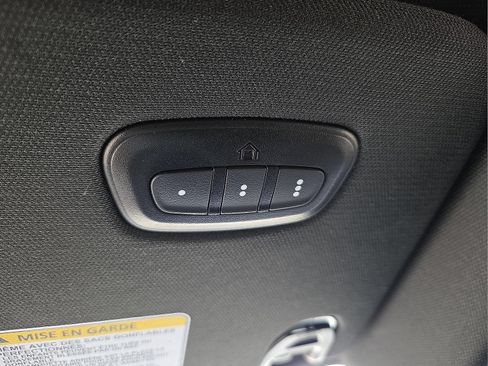 Used 2025 RAM 1500 Limited AWD/4WD image 20