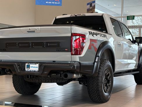 New 2026 Ford F150 Raptor w/ Equipment Group 803A Raptor R AWD/4WD image 4