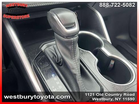 Used 2023 Toyota Highlander XLE image 31