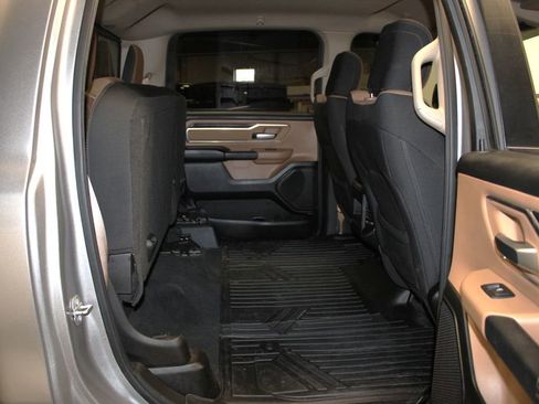 Used 2019 RAM 1500 Big Horn image 29