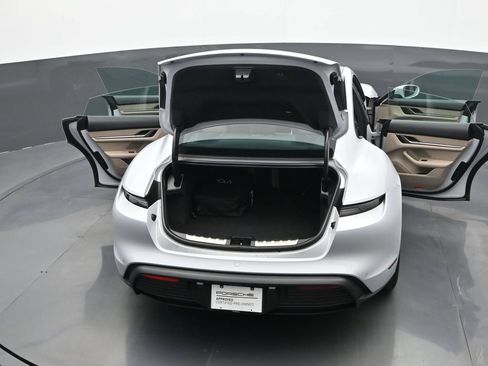 Used 2025 Porsche Taycan RWD image 29