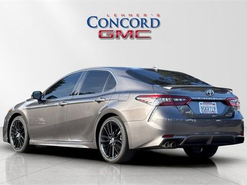 Used 2023 Toyota Camry XSE image 6