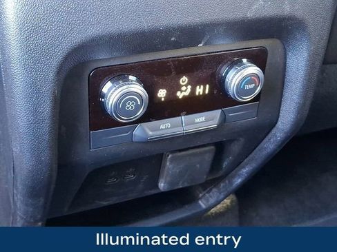 Used 2025 GMC Acadia Elevation AWD/4WD image 24