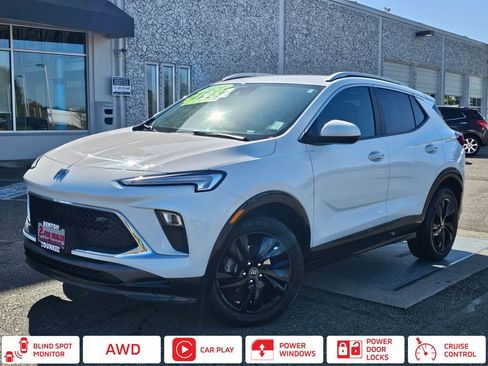Used 2024 Buick Encore GX Sport Touring AWD/4WD image 1