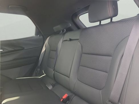 Used 2023 Chevrolet TrailBlazer RS w/ Convenience Package FWD image 9
