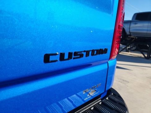 New 2026 Chevrolet Silverado 1500 Custom w/ Turbomax Blackout Package image 15